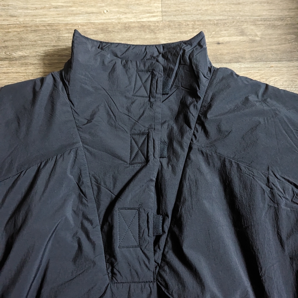NWT Free People Faye Puffer Pullover Black Oversized Jacket Size Medium - Picture 5 of 13